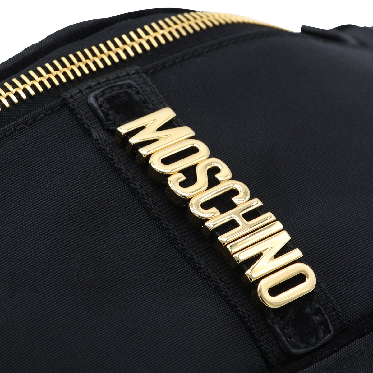 Moschino Black Belt Bag with Gold Hardware Zwart