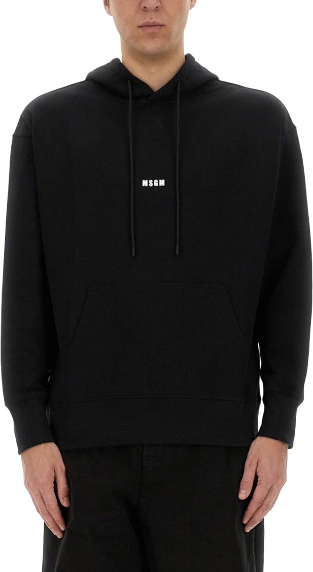 MSGM Black Hoodie With Adjustable Drawstring And Subtle Logo Zwart