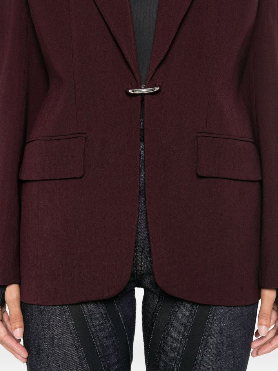 MUGLER Burgundy Tailored Blazer with Metallic Button Closure Zwart