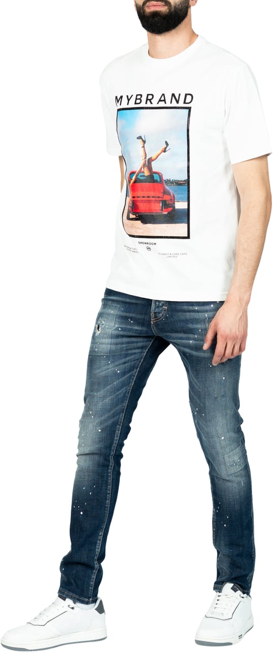 My Brand MYBRAND showroom porsche | WHITE Wit