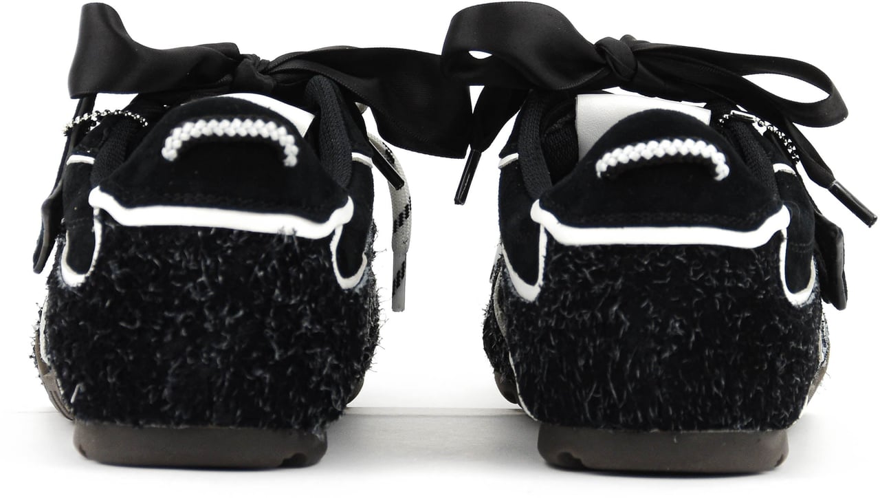 Naked Wolfe Adored Black Hairy Sneaker Zwart