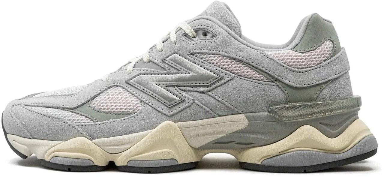 New Balance New Balance 9060 Granite Pink Beige