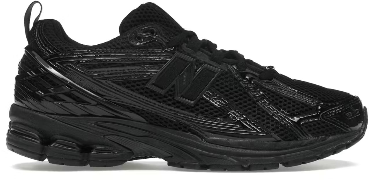 New Balance New Balance 1906R Black Patent Zwart