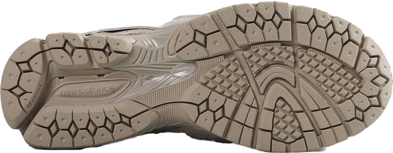 New Balance 2002 SNEAKERS SHIPYARD Taupe