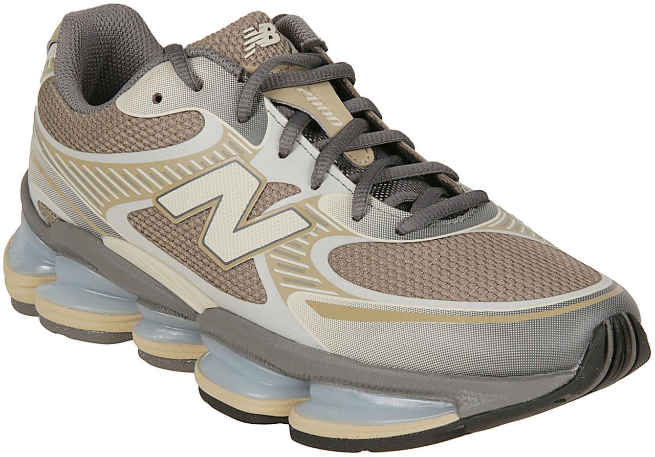 New Balance 2000 Sneakers Brown Bruin