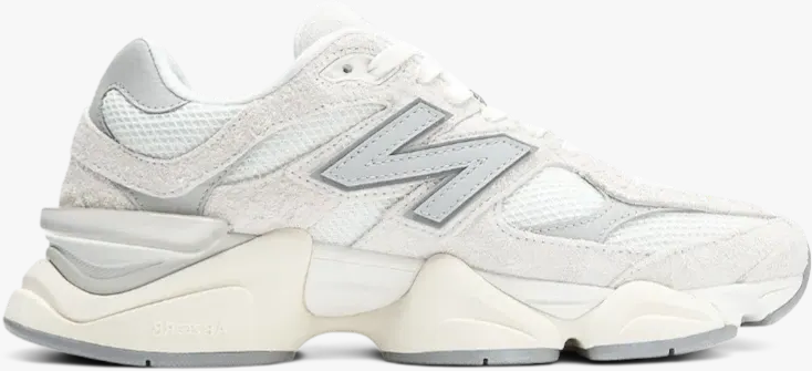 New Balance 9060 Sea Salt Moonbeam Wit