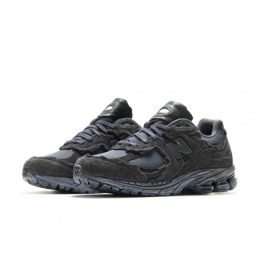 New Balance 2002R Protection Pack Phantom Zwart