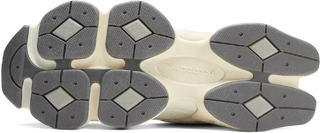 New Balance New Balance 9060 Sea Salt Moonbeam Wit