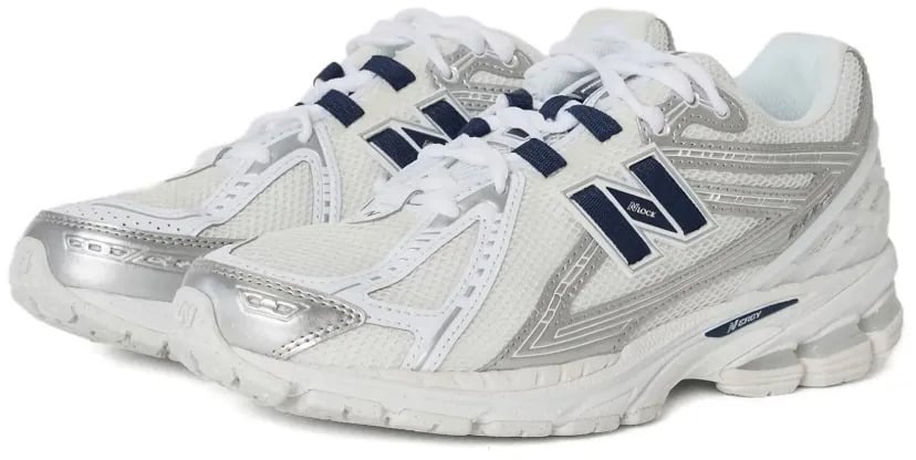 New Balance baskets 1906 a details metallises Beige