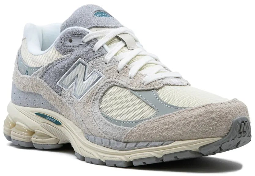 New Balance baskets 2002r linen Beige