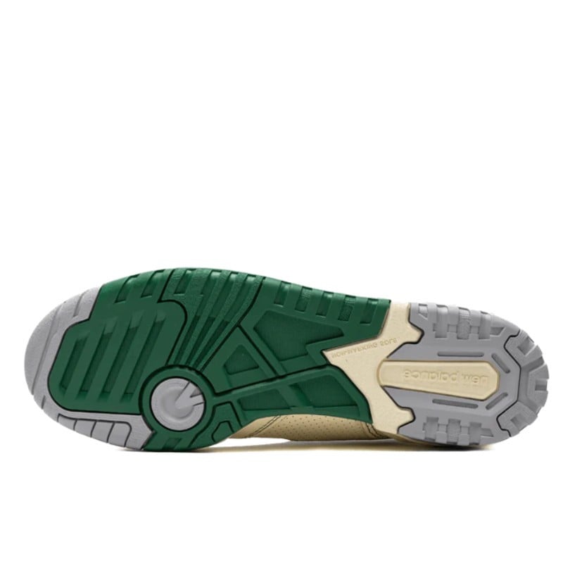 New Balance New Balance 550 Aime Leon Dore Masaryk Community Gym Green Groen