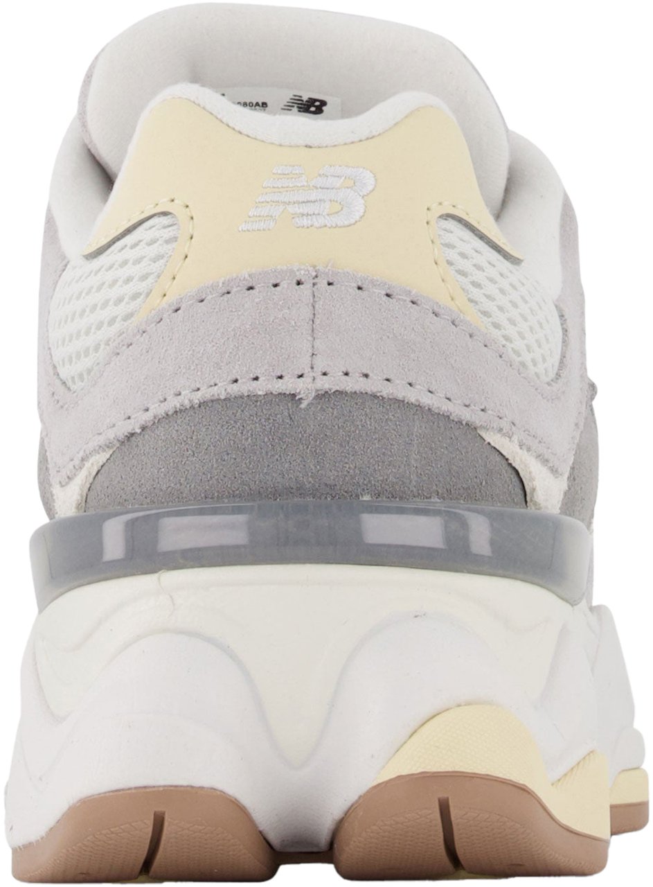 New Balance New Balance GC9060 Balance Unisex Sneakers in Licht Grijs Grijs