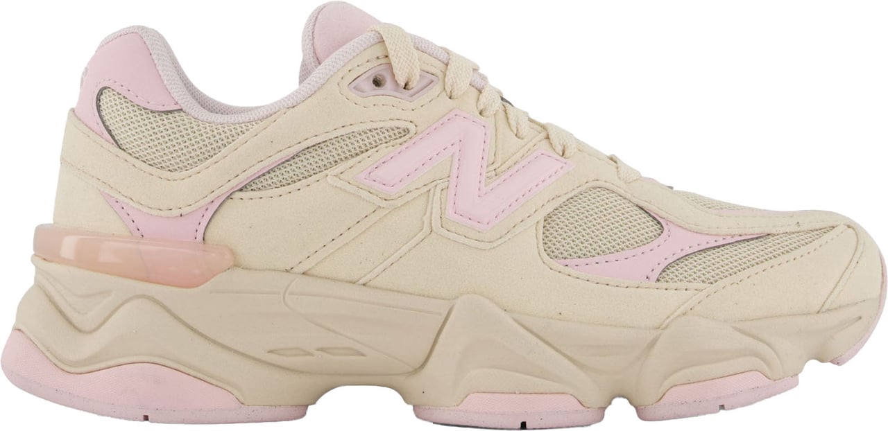 New Balance New Balance GC9060 Unisex Sneakers in Licht Roze Roze