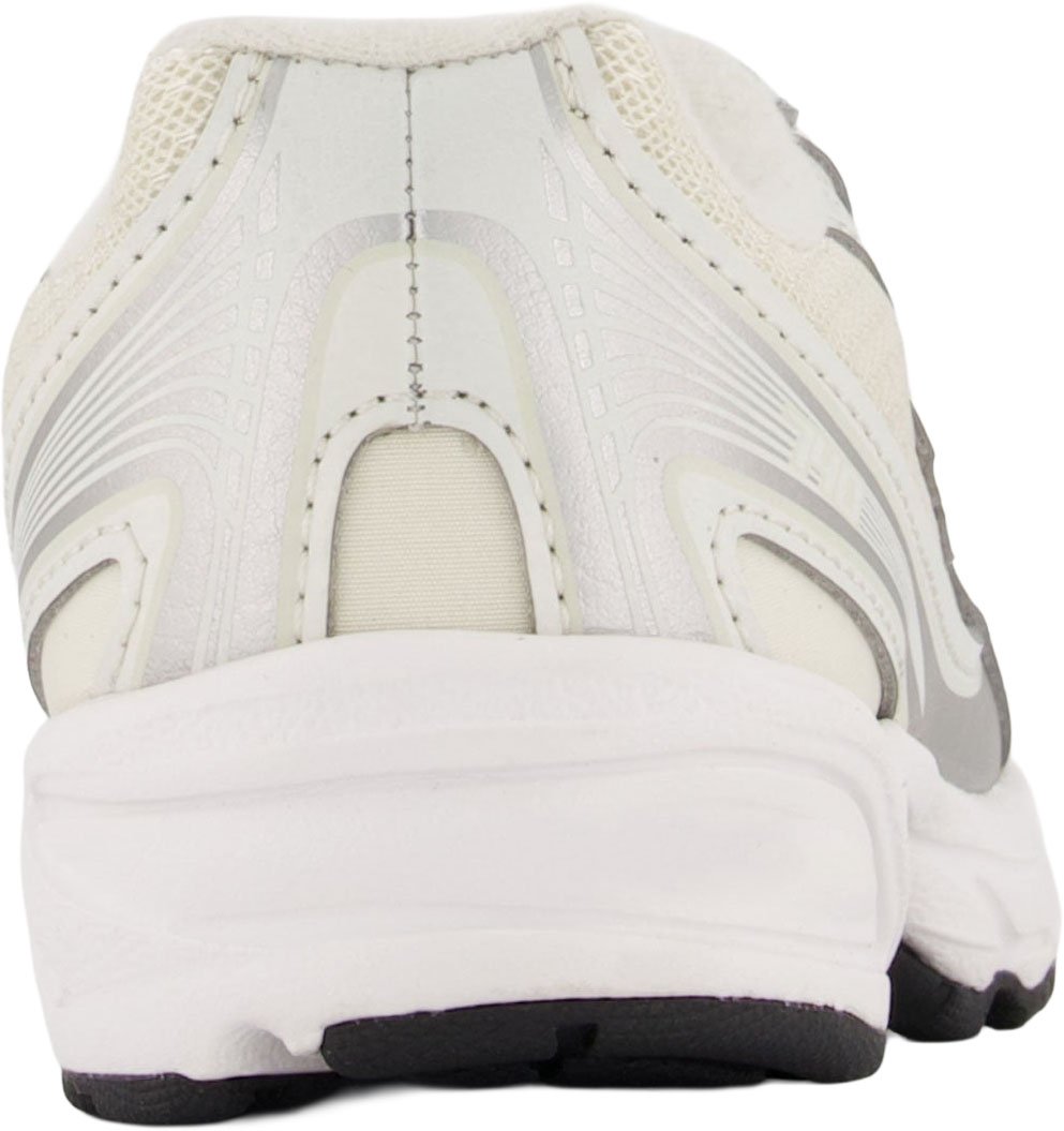 New Balance 740 Unisex Sneakers In Off White Wit