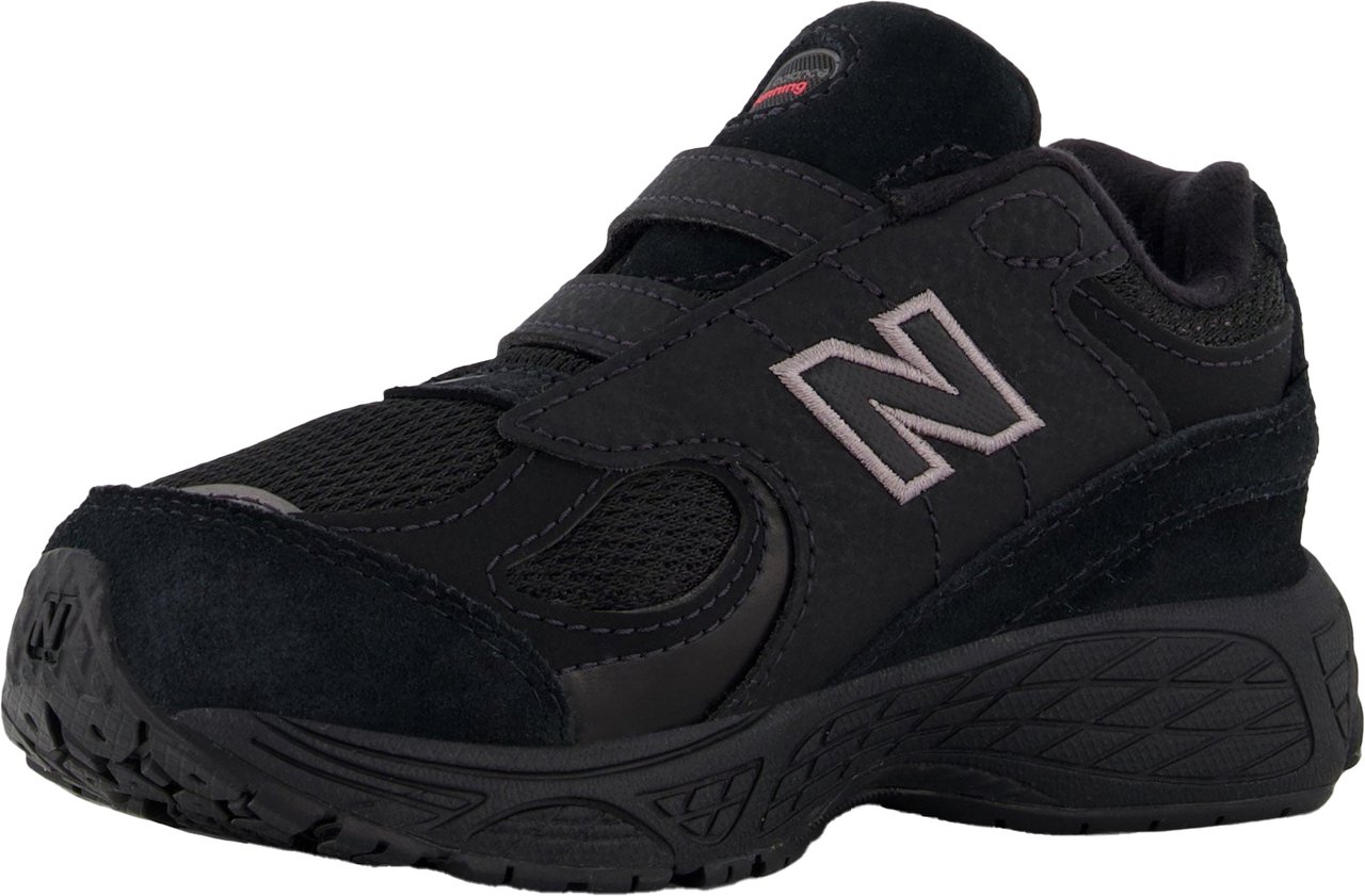 New Balance New Balance IV2002 Unisex Sneakers in Zwart Zwart