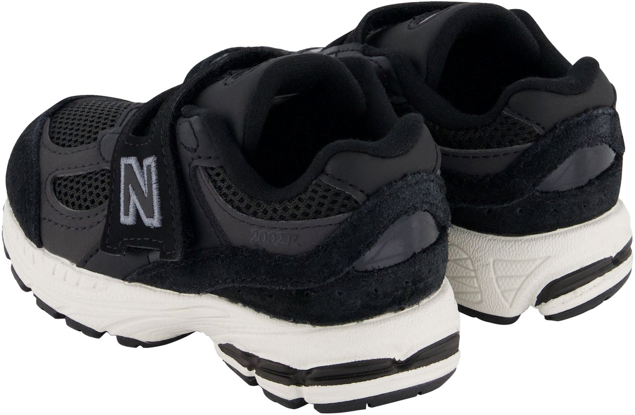 New Balance New Balance 2002 Unisex Sneakers In Zwart Zwart