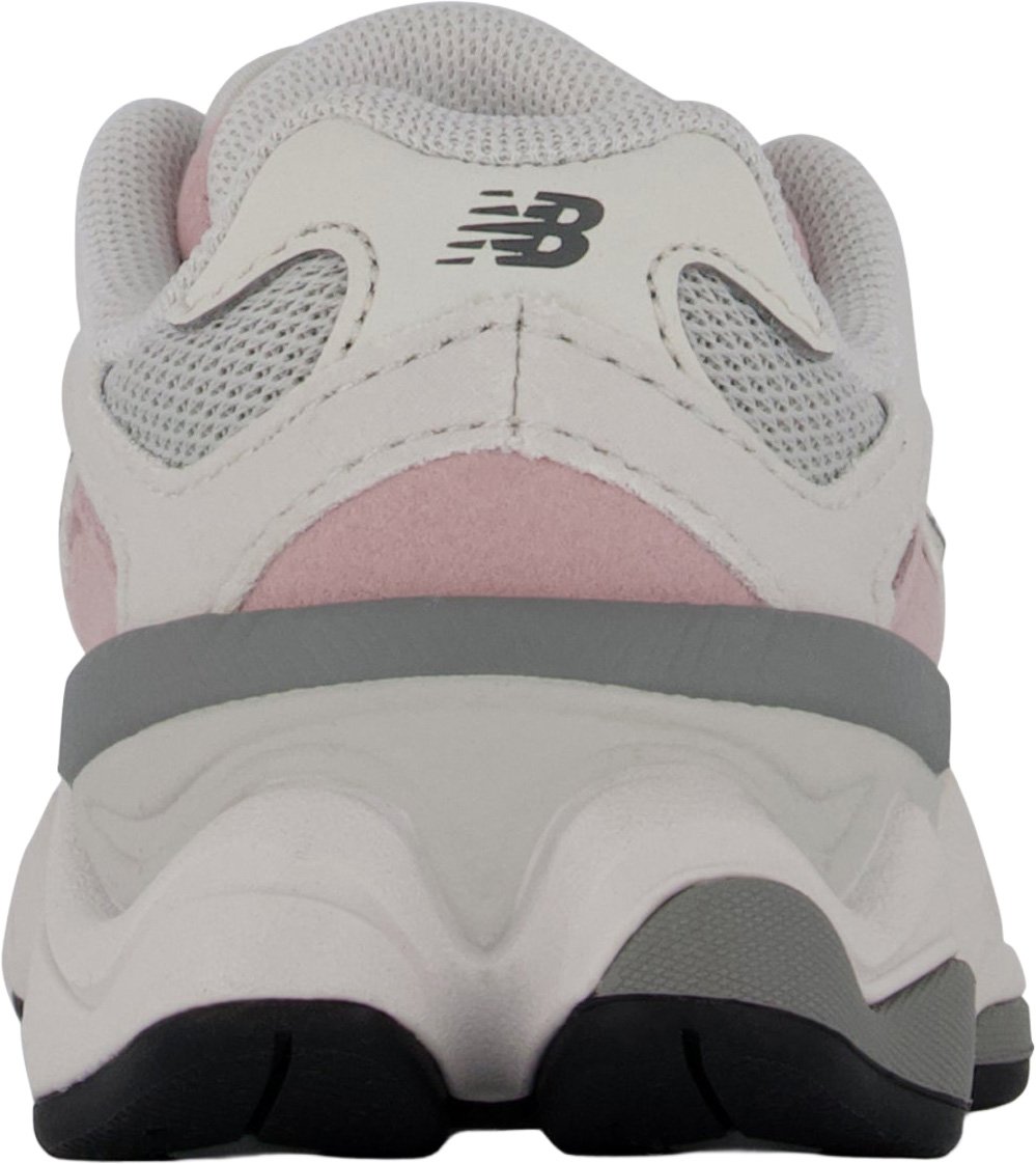New Balance New Balance 9060 Meisjes Sneakers In Licht Roze Roze