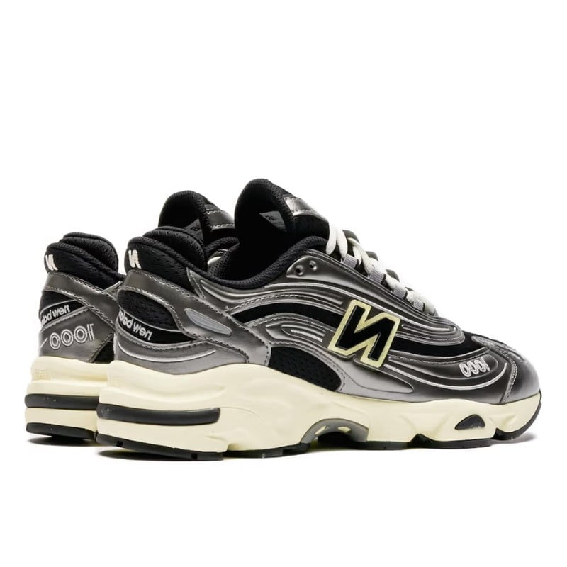 New Balance New Balance 1000 Silver Metallic Grijs