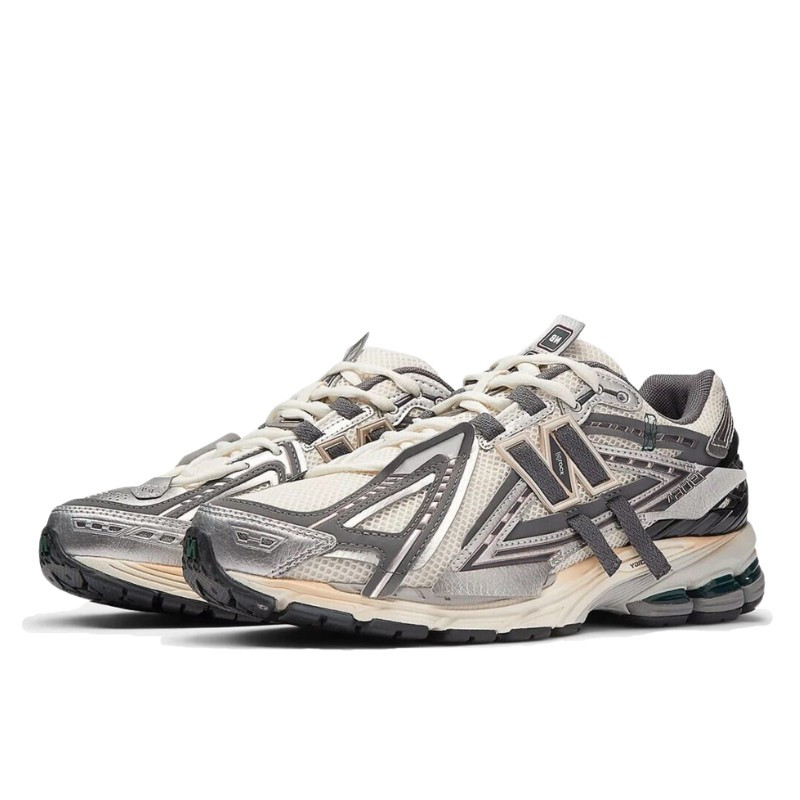 New Balance New Balance 1906A Silver Metalic Castlerock Zilver