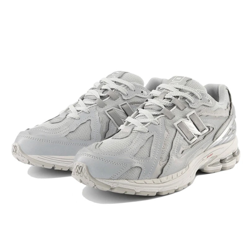 New Balance New Balance 1906D Protection Pack Silver Metallic Grijs