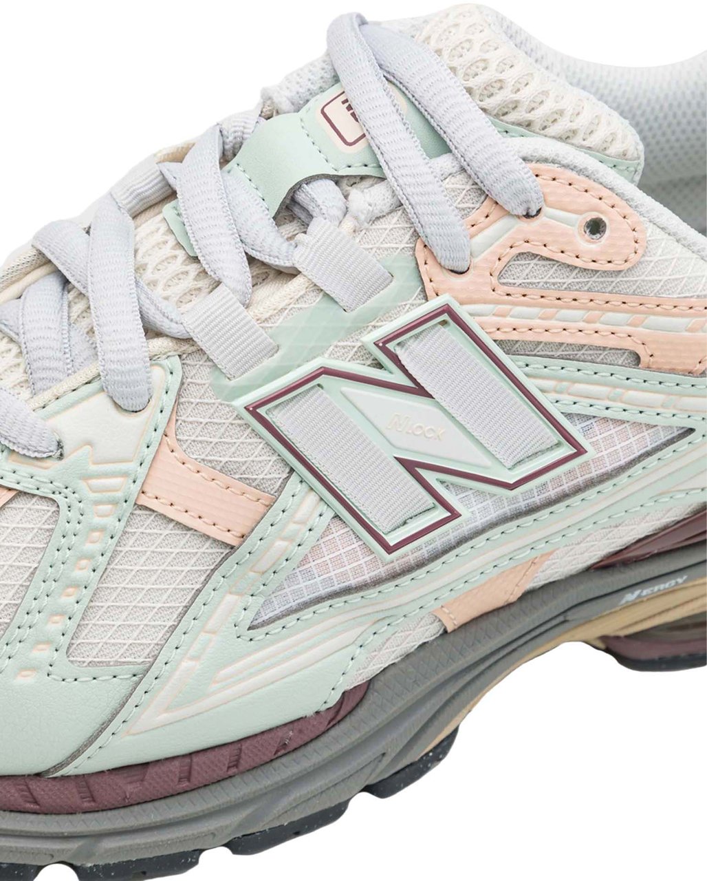 New Balance New Balance 1906 Sneaker Clay Ash Licorice Grijs