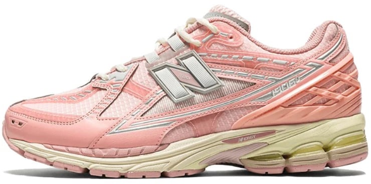 New Balance New Balance 1906R Lunar New Year Pink Roze