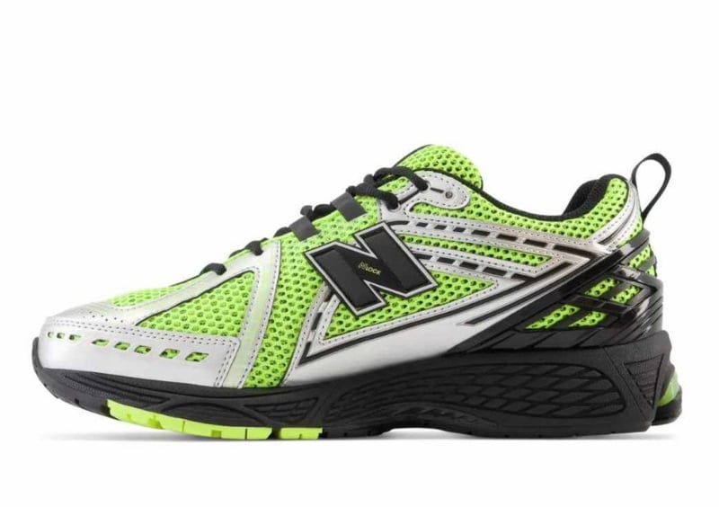 New Balance New Balance 1906R Volt Black Groen
