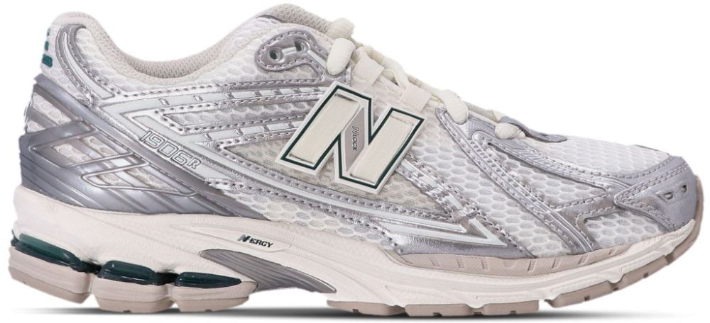 New Balance Sneakers Silver Zilver