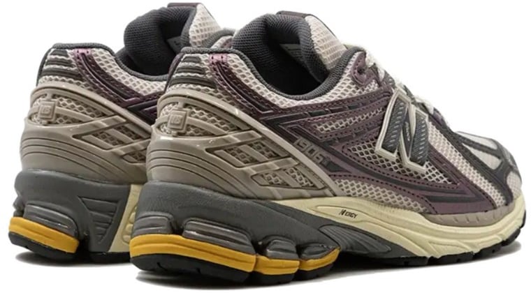 New Balance New Balance 1906R Licorice Paars