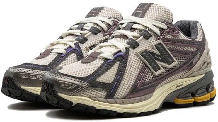 New Balance New Balance 1906R Licorice Taupe
