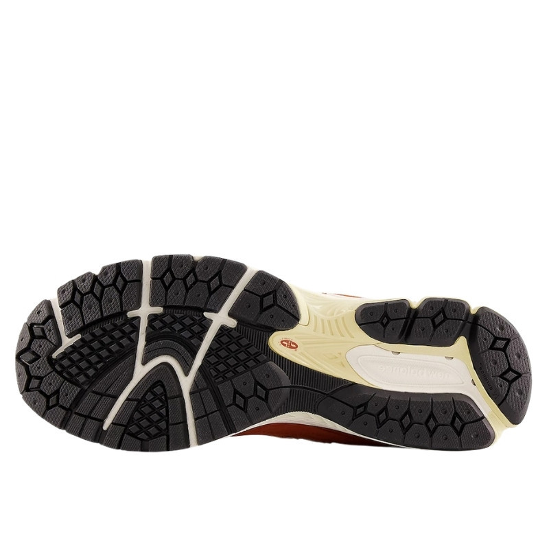 New Balance New Balance 2002R Rust Oxide Oranje