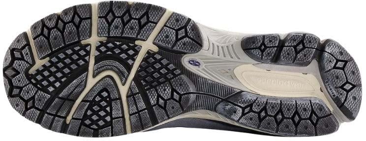 New Balance New Balance 2002R Protection Pack Purple Lavender Paars