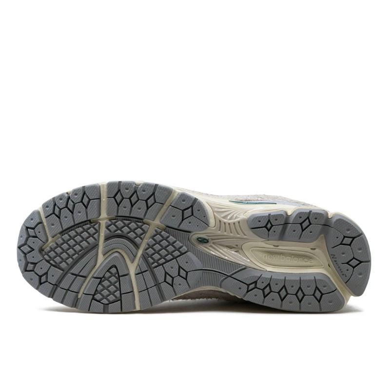 New Balance New Balance 2002R Linen Grijs