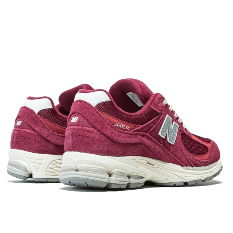 New Balance New Balance 2002R Bordeaux Rood