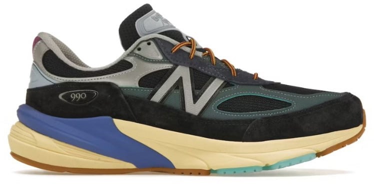 New Balance New Balance 990 V6 MiUSA Action Bronson Lapis Lazul Zwart