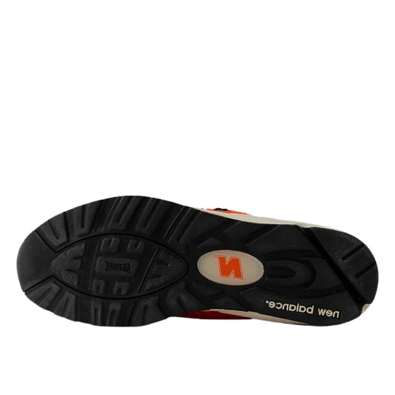 New Balance New Balance 990 V2 Made in USA Marigold Zwart