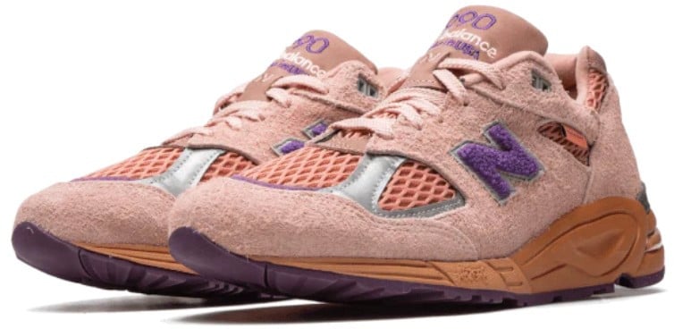 New Balance New Balance 990 V2 Salehe Bembury Sand Be The Time Roze