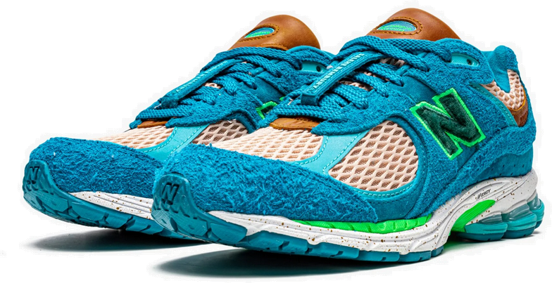 New Balance New Balance 2002R Salehe Bembury Water Be The Guide Blauw