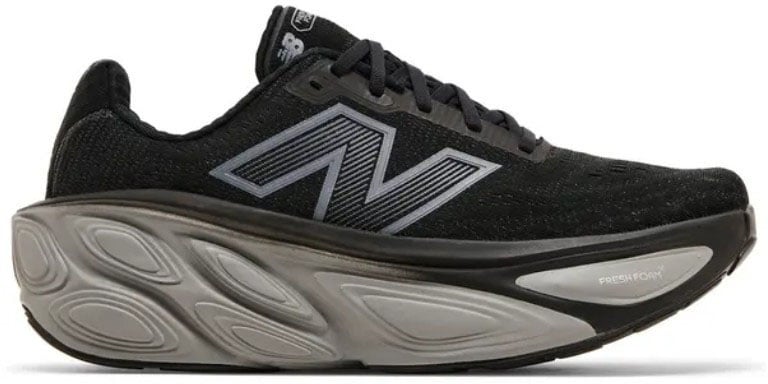 New Balance New Balance Fresh Foam X More v5 Black Linen Silver Metallic Zwart
