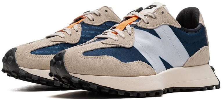 New Balance New Balance 327 Outerspace Blauw