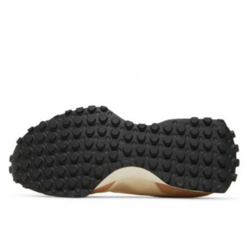 New Balance New Balance 327 Macadamia Nut Bruin