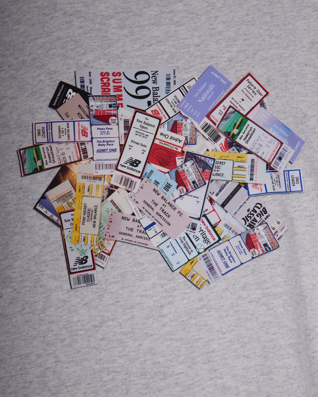 New Balance T-Shirts And Polos Grey Grijs