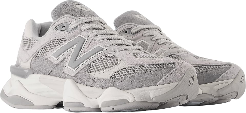 New Balance 9060 SNEAKERS Lichtgrijs