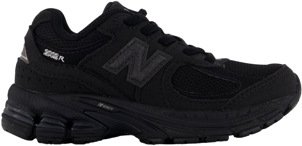 New Balance New Balance P2002 Unisex Sneakers in Zwart Zwart