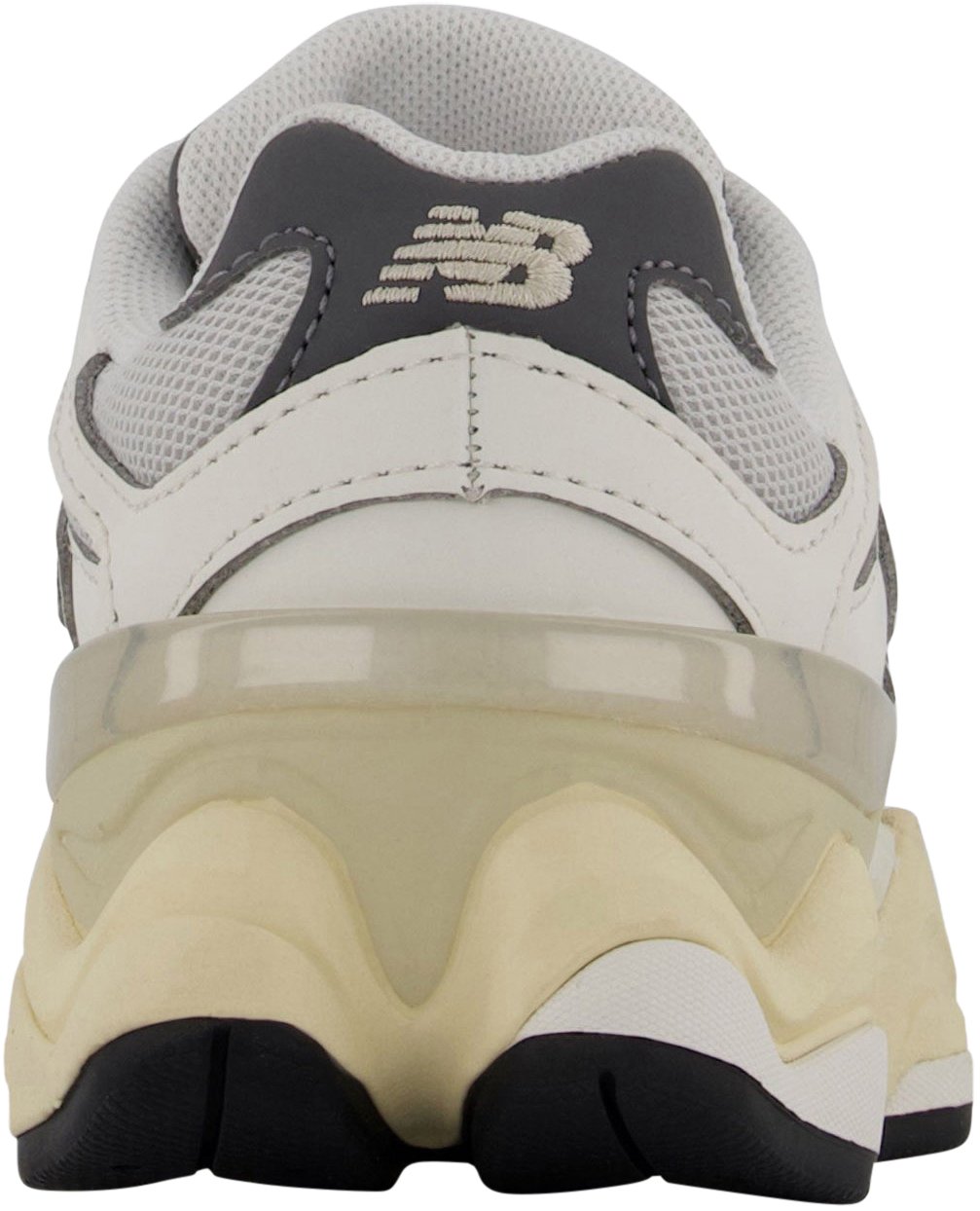 New Balance New Balance 9060 Unisex Sneakers In Off White Wit