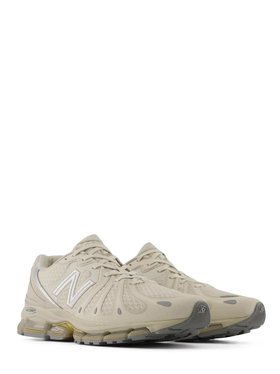 New Balance Streamlined Sneakers with Breathable Mesh Upper Neutraal