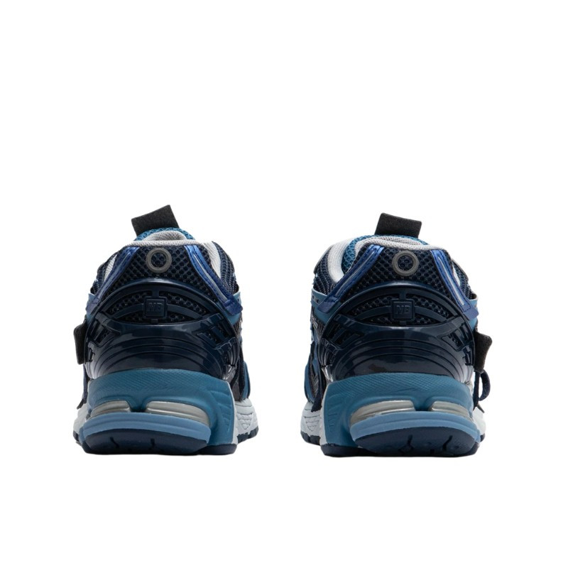 New Balance New Balance 1906A Deep Blue Zwart