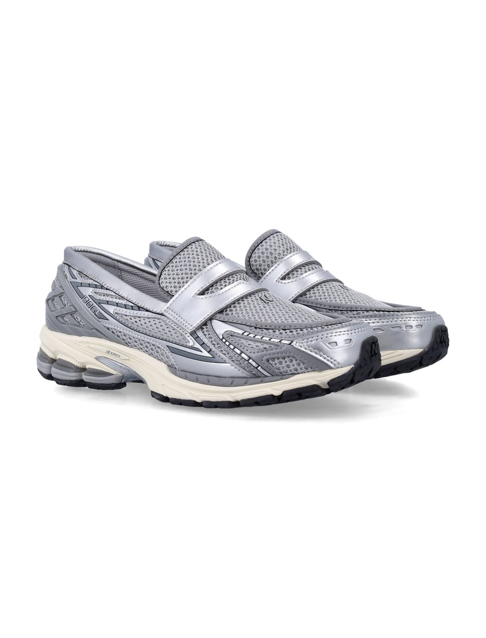 New Balance Nineteen Zero Six Loafers Grijs