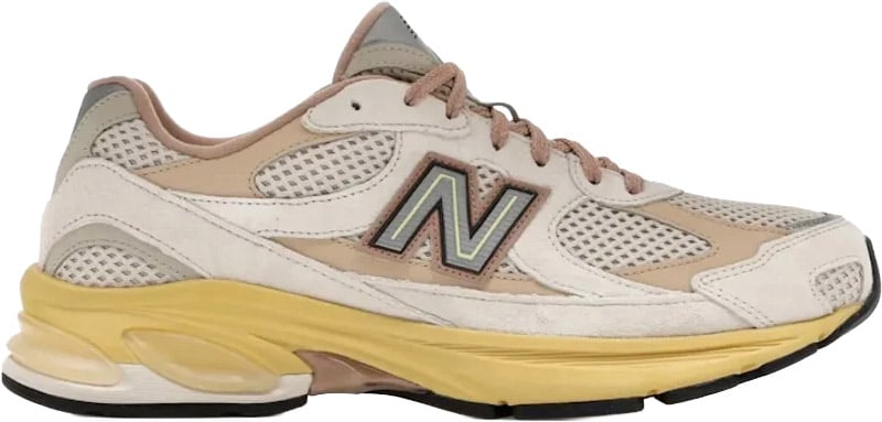 New Balance New Balance 2010 Rose Beige Beige