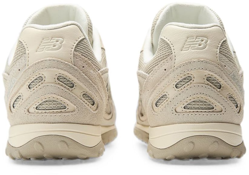 New Balance Sneakers Beige Lichtgrijs